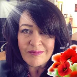 Meet your Posher, Liane